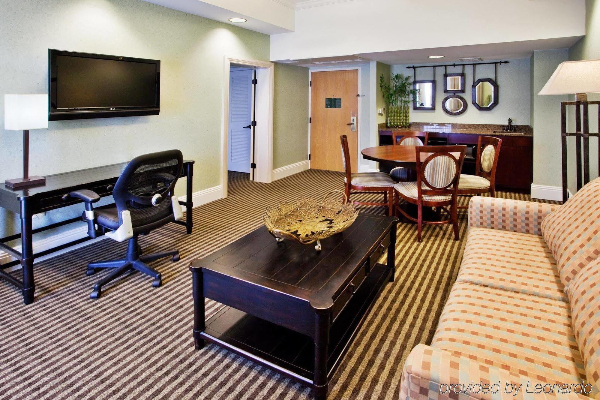 Express & Buckhead By Ihg